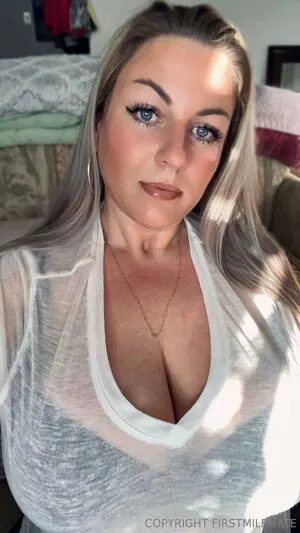 Firstmilfmate OnlyFans Leaked Free Thumbnail Picture - #8KLt641C5j