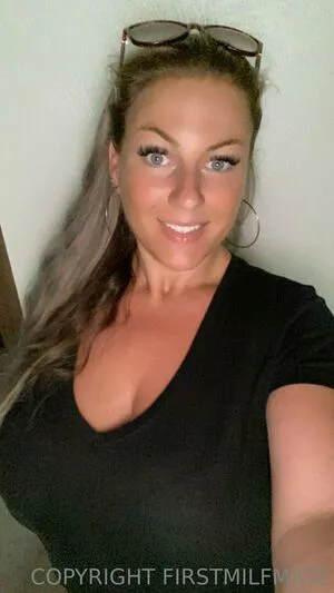 Firstmilfmate OnlyFans Leaked Free Thumbnail Picture - #QbfNMj6Bqg