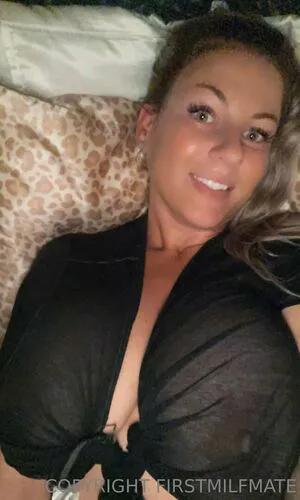 Firstmilfmate OnlyFans Leaked Free Thumbnail Picture - #eyMXF2m8XY