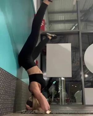 Fitmodelmum OnlyFans Leaked Free Thumbnail Picture - #NPJRtEptMU