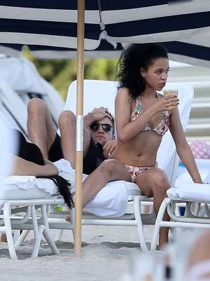 Fka Twigs OnlyFans Leaked Free Thumbnail Picture - #F3BUIf36Be