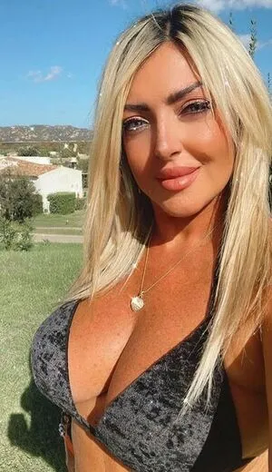 Flaviana Basta Thumbnail Picture
