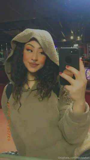 Flexiblefun OnlyFans Leaked Free Thumbnail Picture - #7OcydmZcYg