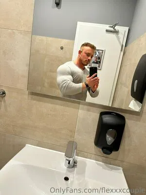 Flexxxcouple OnlyFans Leaked Free Thumbnail Picture - #2aHKN6fT8Q