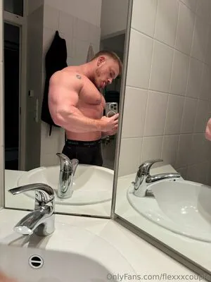 Flexxxcouple OnlyFans Leaked Free Thumbnail Picture - #HcBjYLrjer