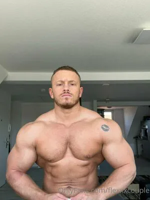 Flexxxcouple OnlyFans Leaked Free Thumbnail Picture - #NChcCgddax
