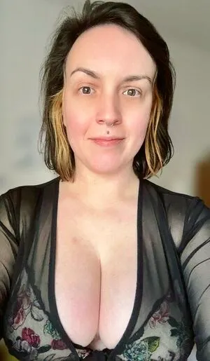 Floatawaywitme OnlyFans Leaked Free Thumbnail Picture - #yRHichp583