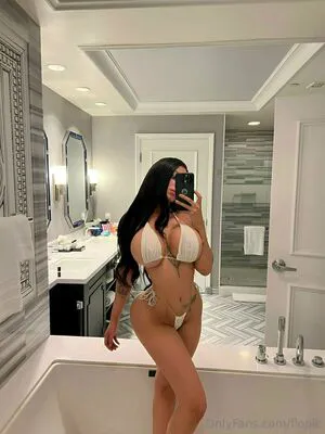 Flopic OnlyFans Leaked Free Thumbnail Picture - #HPSIRJrRa4