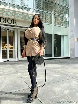 Flopic OnlyFans Leaked Free Thumbnail Picture - #WLmnBgJNTQ