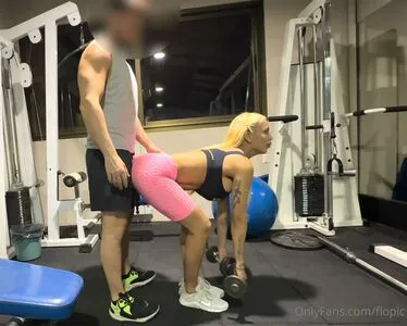 Flopic OnlyFans Leaked Free Thumbnail Picture - #viAMowwH0l
