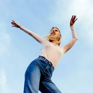 Florence Arnold Thumbnail Picture