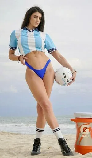 Florencia Cassi Thumbnail Picture