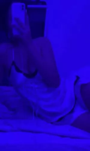Floriane Cooper OnlyFans Leaked Free Thumbnail Picture - #77DQfeo8sX