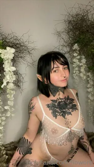 Floworb OnlyFans Leaked Free Thumbnail Picture - #by6MhrMPb0