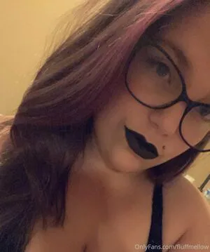 Fluffmellow Thumbnail Picture