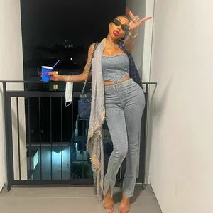 Flyyytattedsky Thumbnail Picture