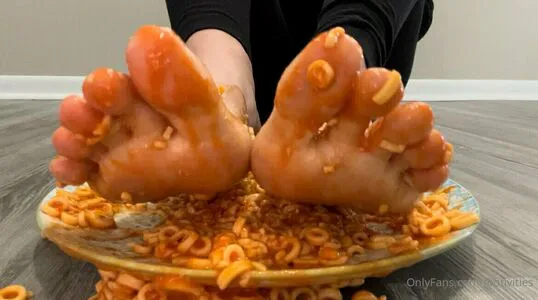 Footivities OnlyFans Leaked Free Thumbnail Picture - #2AXrykLUwF