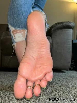 Footivities OnlyFans Leaked Free Thumbnail Picture - #WRmrHoWaud