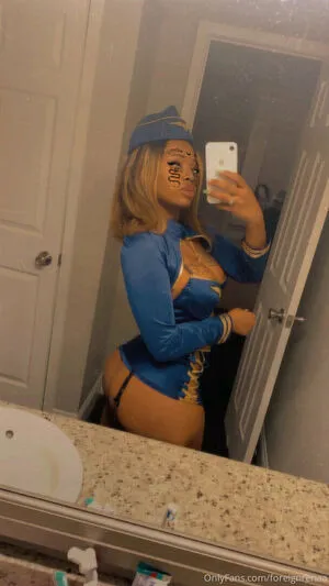 Foreignrenaa OnlyFans Leaked Free Thumbnail Picture - #PfA632jxXh