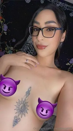 Foreignrose415 OnlyFans Leaked Free Thumbnail Picture - #M0PL0Z3Tji