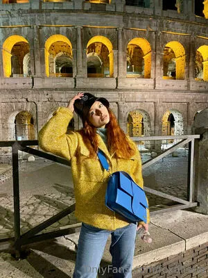 Foxalissia Thumbnail Picture