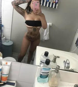 Foxyhoex Thumbnail Picture