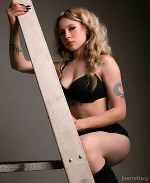 Foxylust Thumbnail Picture