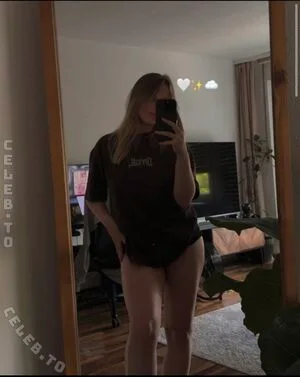 Foxynxdes OnlyFans Leaked Free Thumbnail Picture - #iCTbfw3Fq8