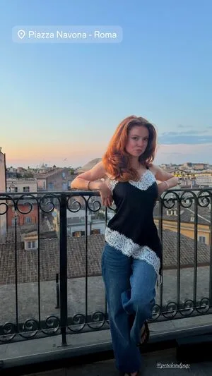 Francesca Capaldi OnlyFans Leaked Free Thumbnail Picture - #FivistiK73