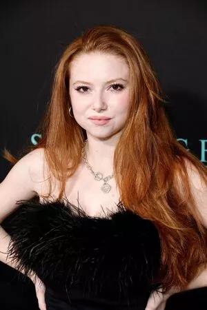 Francesca Capaldi OnlyFans Leaked Free Thumbnail Picture - #NzyhD9M3l5