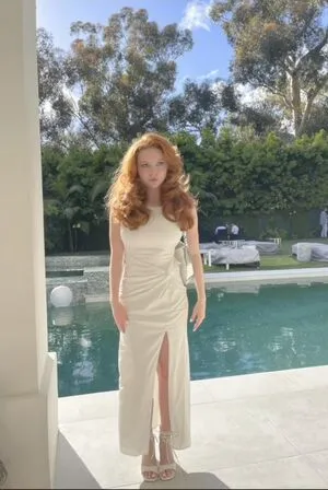 Francesca Capaldi OnlyFans Leaked Free Thumbnail Picture - #UtfDP7vG2a