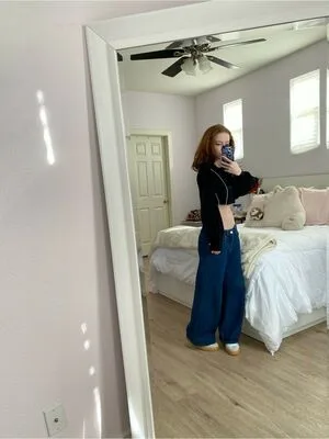 Francesca Capaldi OnlyFans Leaked Free Thumbnail Picture - #VENCVhAkjS