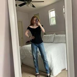 Francesca Capaldi OnlyFans Leaked Free Thumbnail Picture - #Yg8hrApEKo