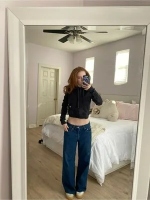 Francesca Capaldi OnlyFans Leaked Free Thumbnail Picture - #d2PpJGrl1a