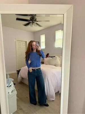 Francesca Capaldi OnlyFans Leaked Free Thumbnail Picture - #eXYre3AaG4