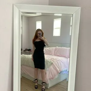 Francesca Capaldi OnlyFans Leaked Free Thumbnail Picture - #fpsAGeFiLY