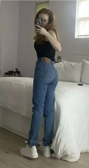 Francesca Capaldi OnlyFans Leaked Free Thumbnail Picture - #nmZGX193ZE