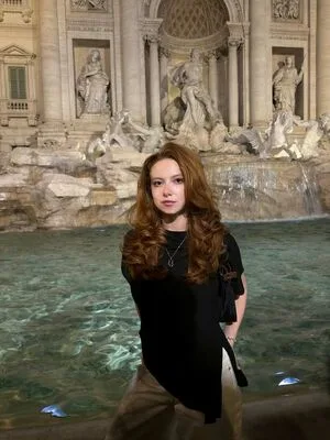 Francesca Capaldi OnlyFans Leaked Free Thumbnail Picture - #xDi6yxms6M