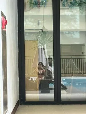 Franxezka OnlyFans Leaked Free Thumbnail Picture - #1B4LE40L4a