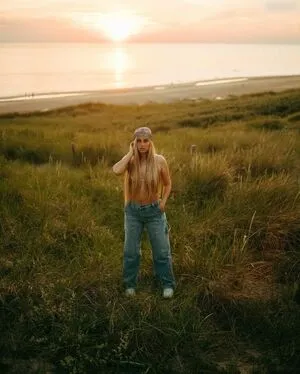 Franzi Dohn OnlyFans Leaked Free Thumbnail Picture - #UfS0HNs6vs
