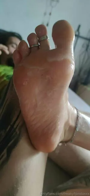 Freakyfjonda OnlyFans Leaked Free Thumbnail Picture - #dbbIEO6Xko