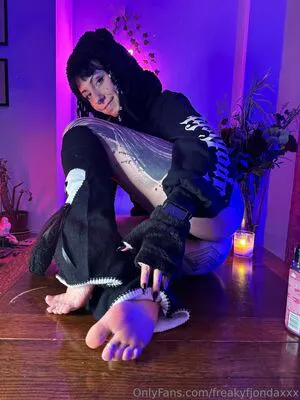Freakyfjonda OnlyFans Leaked Free Thumbnail Picture - #tIeQSmeka5