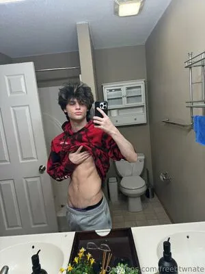 Freebtwnate Thumbnail Picture