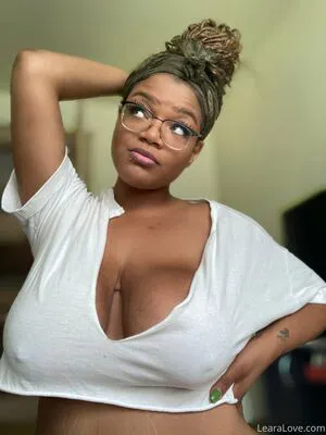 Freelearalove OnlyFans Leaked Free Thumbnail Picture - #sc6sP4n5d0