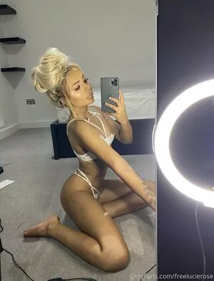 Freelucierose OnlyFans Leaked Free Thumbnail Picture - #082Tu94Jtt