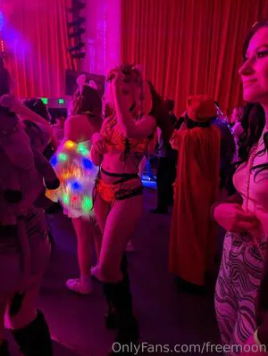 Freemoon OnlyFans Leaked Free Thumbnail Picture - #8zA0DDunOh