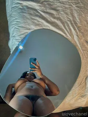Freenelly Thumbnail Picture