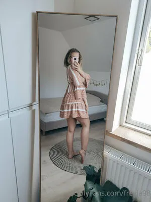 Freyja98 Thumbnail Picture