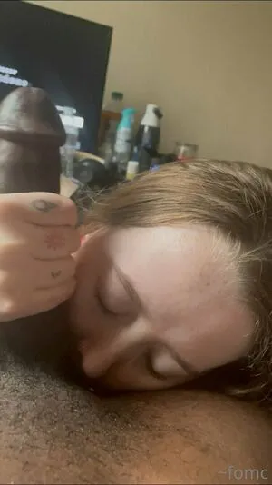 Fruitonmycake Thumbnail Picture