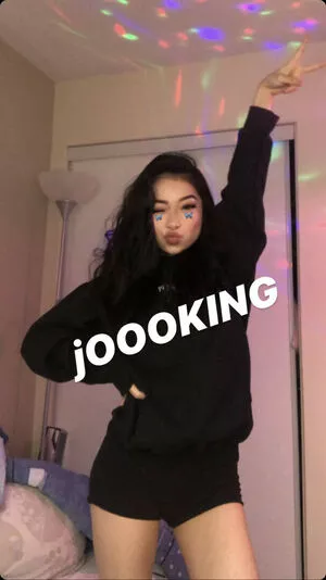 Fruitypoppin OnlyFans Leaked Free Thumbnail Picture - #tcgxTwe9M4